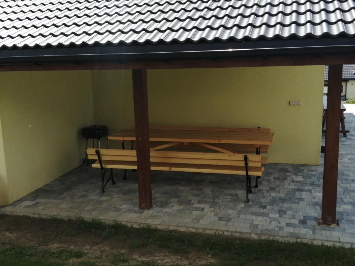 Domki Pod Beskidem Jaworzynka Esterno foto